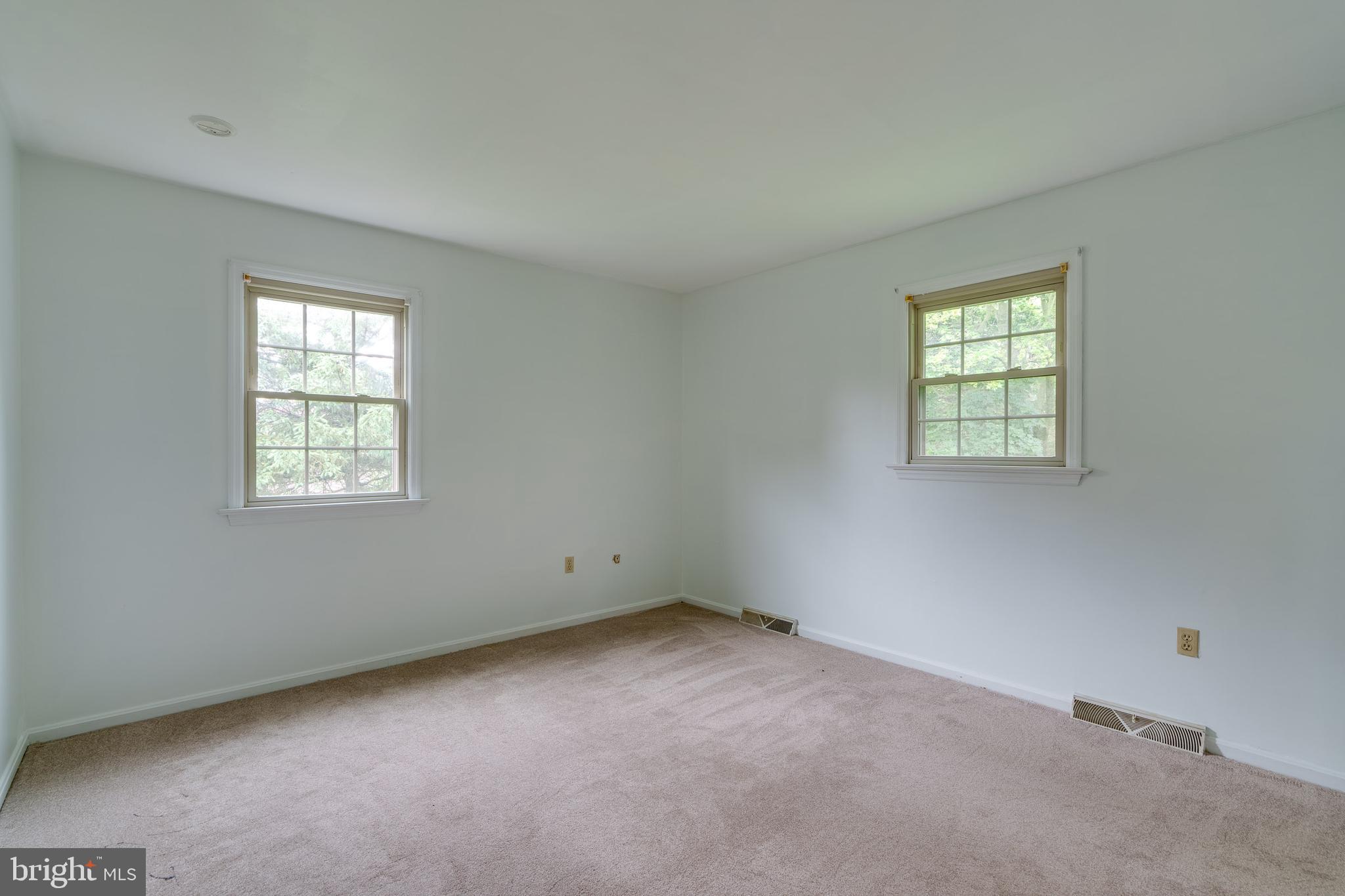 325 Delp Road Lancaster, PA 17601 - Photo 37 of 61 Gallery Image 37