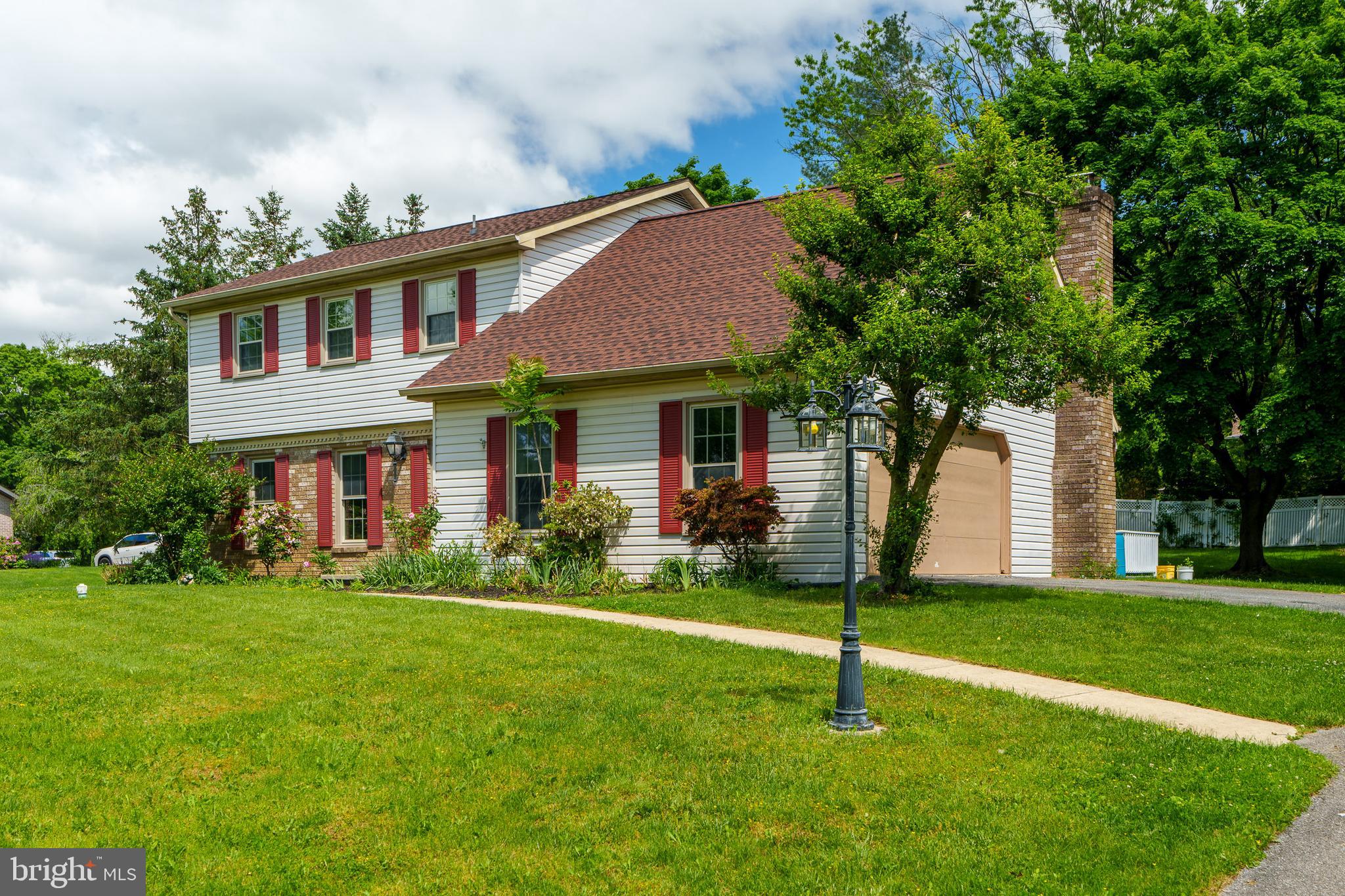 325 Delp Road Lancaster, PA 17601 - Photo 5 of 61 Gallery Image 5