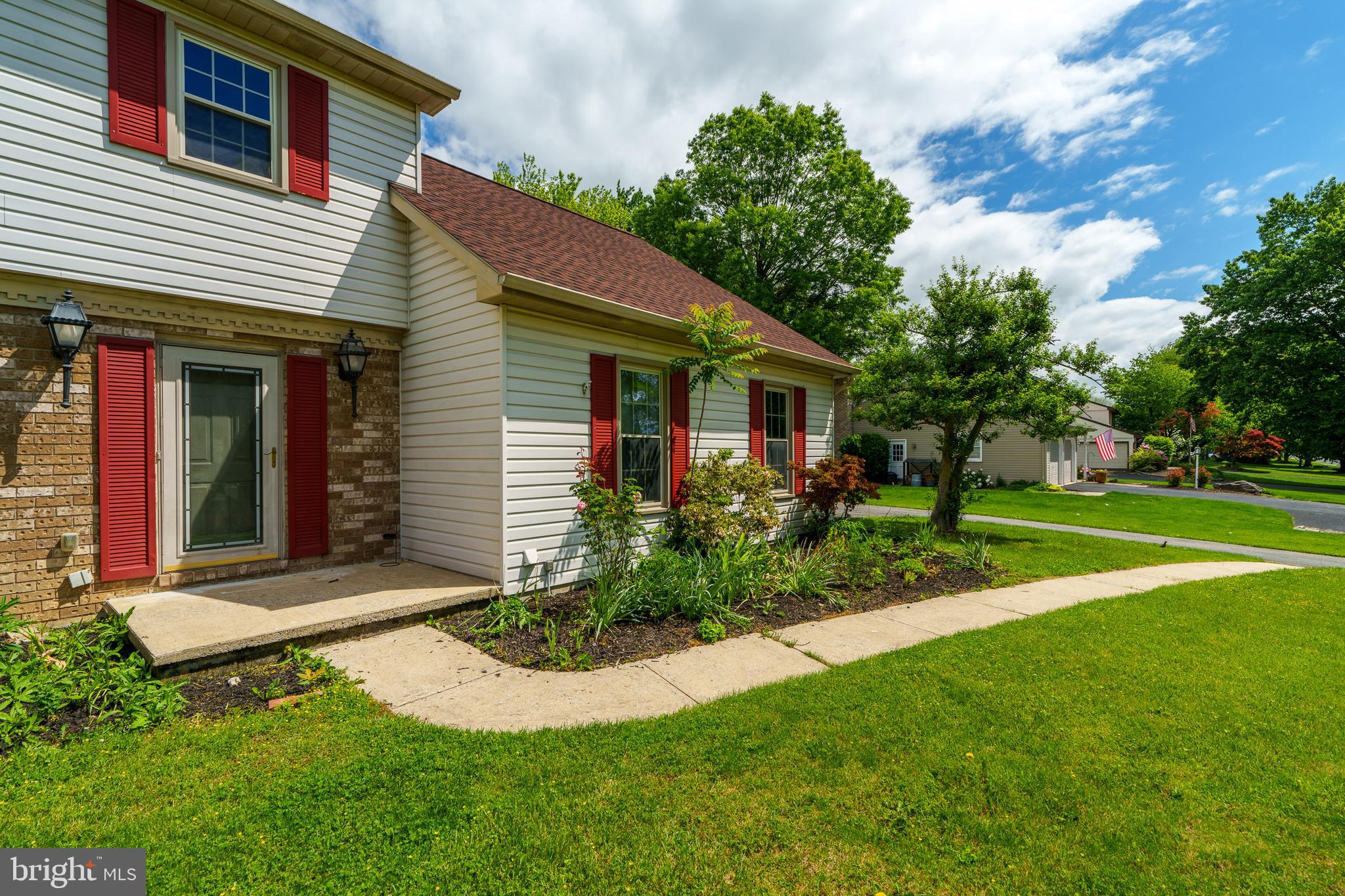 325 Delp Road Lancaster, PA 17601 - Photo 6 of 61 Gallery Image 6