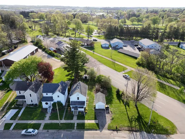 $164,900 | 501 16th Avenue, Monroe, WI 53566