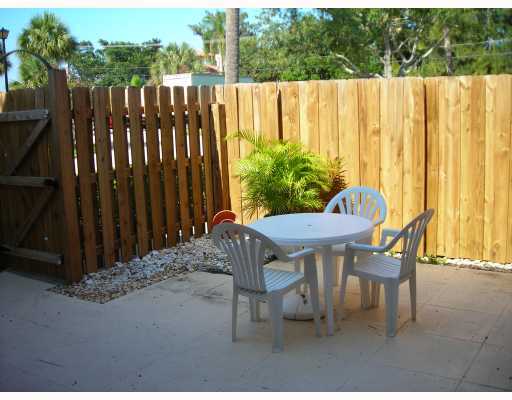 825 Center Street, Unit 16B Jupiter, FL 33458 - Photo 2 of 9 Additional Photo