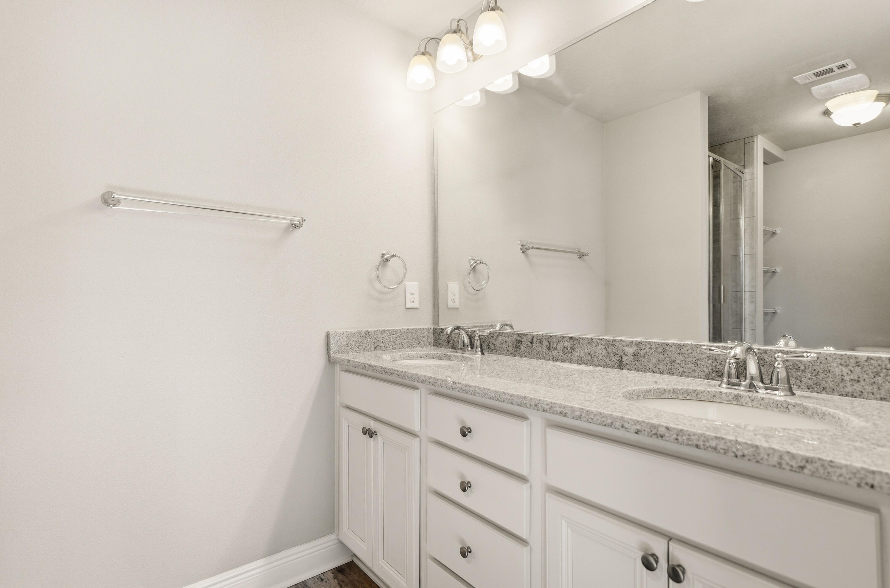 64 Crossing Lane, Unit F Santa Rosa Beach, FL 32459 - Photo 23 of 43 Master En Suite