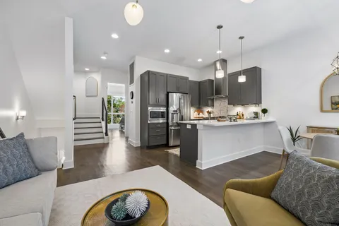 $659,900 | 719 Bradford Avenue, Nashville, TN 37204