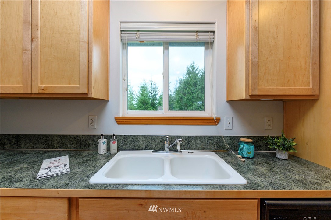 12714 West Macs Loop Road Granite Falls, WA 98252 - Photo 16 of 35 Gallery Image 16