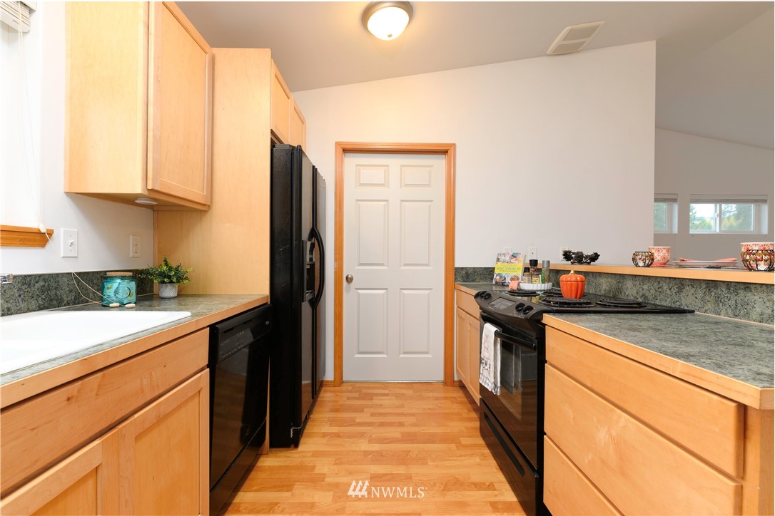 12714 West Macs Loop Road Granite Falls, WA 98252 - Photo 21 of 35 Gallery Image 21
