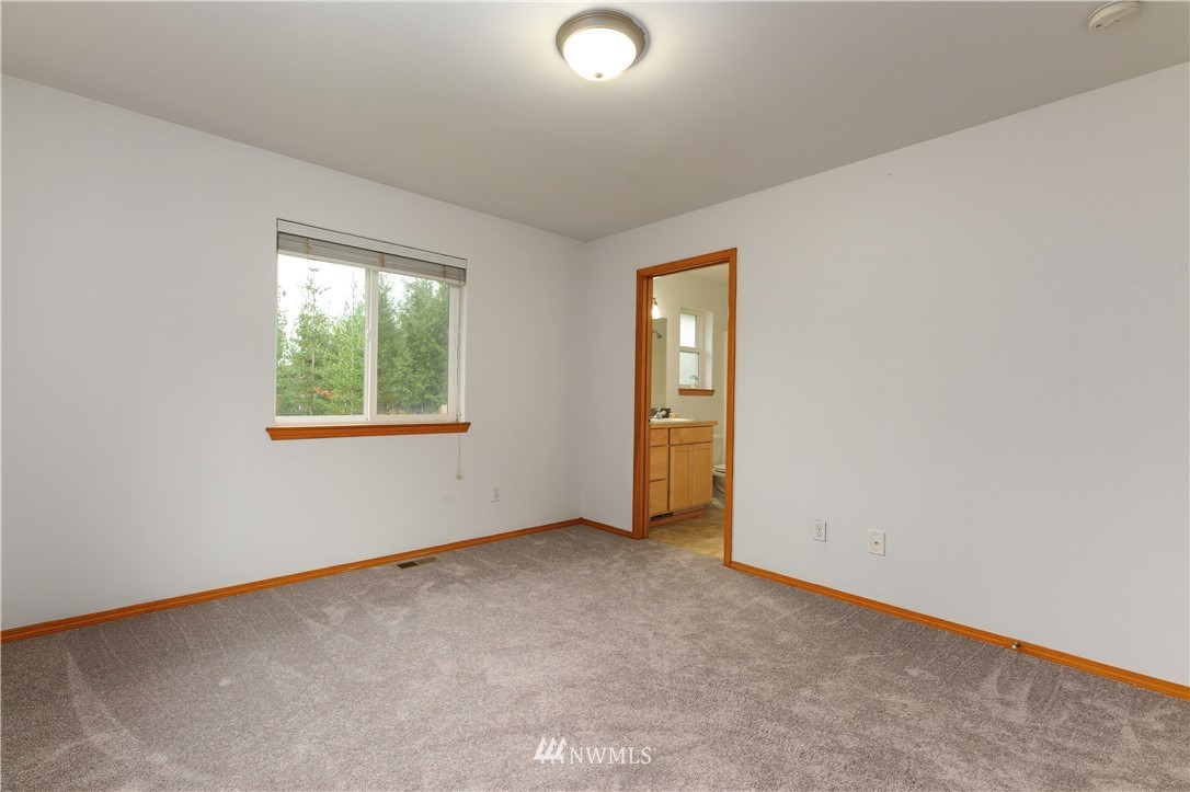 12714 West Macs Loop Road Granite Falls, WA 98252 - Photo 28 of 35 Gallery Image 28