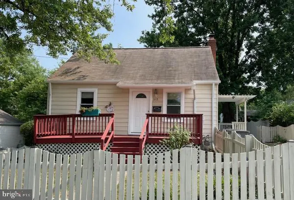 $2,500 | 1015 Veirs Mill Road, Rockville, MD 20851