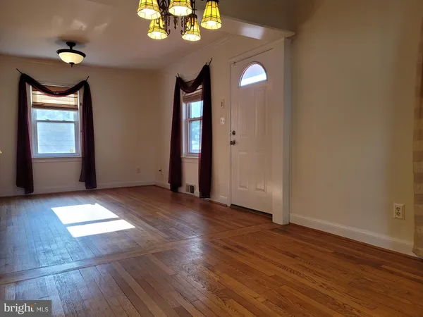 $2,500 | 1015 Veirs Mill Road, Rockville, MD 20851