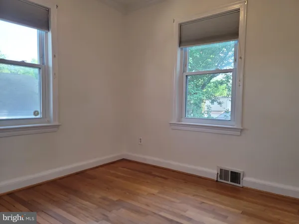 $2,500 | 1015 Veirs Mill Road, Rockville, MD 20851