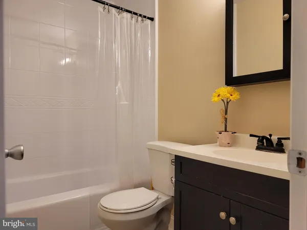 $2,500 | 1015 Veirs Mill Road, Rockville, MD 20851