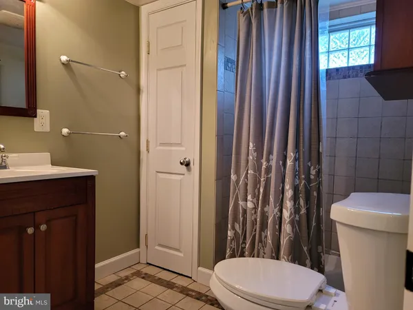 $2,500 | 1015 Veirs Mill Road, Rockville, MD 20851