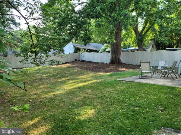 $2,500 | 1015 Veirs Mill Road, Rockville, MD 20851