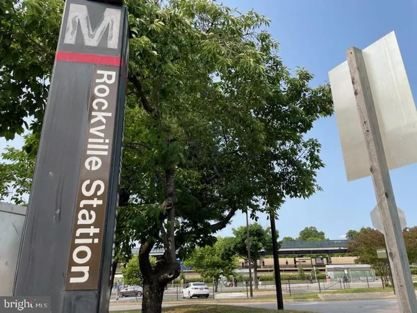 $2,500 | 1015 Veirs Mill Road, Rockville, MD 20851