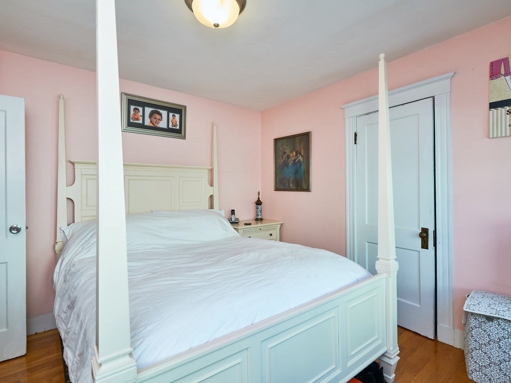 20 Howe Street, Unit 20 Watertown, MA 02472 - Photo 11 of 19 Gallery Image 11