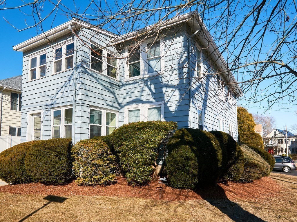20 Howe Street, Unit 20 Watertown, MA 02472 - Photo 2 of 19 Gallery Image 2