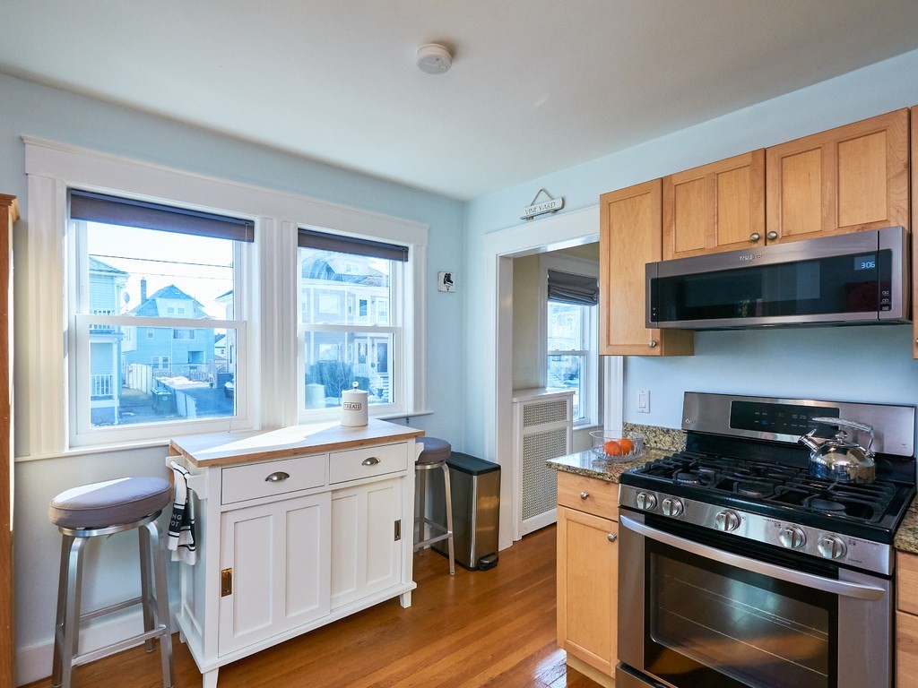 20 Howe Street, Unit 20 Watertown, MA 02472 - Photo 8 of 19 Gallery Image 8