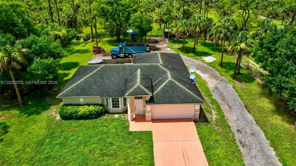 $2,600 | 4081 14th Avenue Southeast, Naples, FL 34117