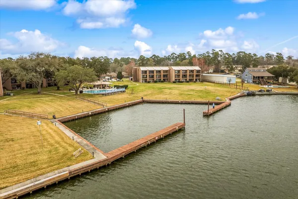 $198,000 | 15575 Marina Drive, Unit 316C, Montgomery, TX 77356