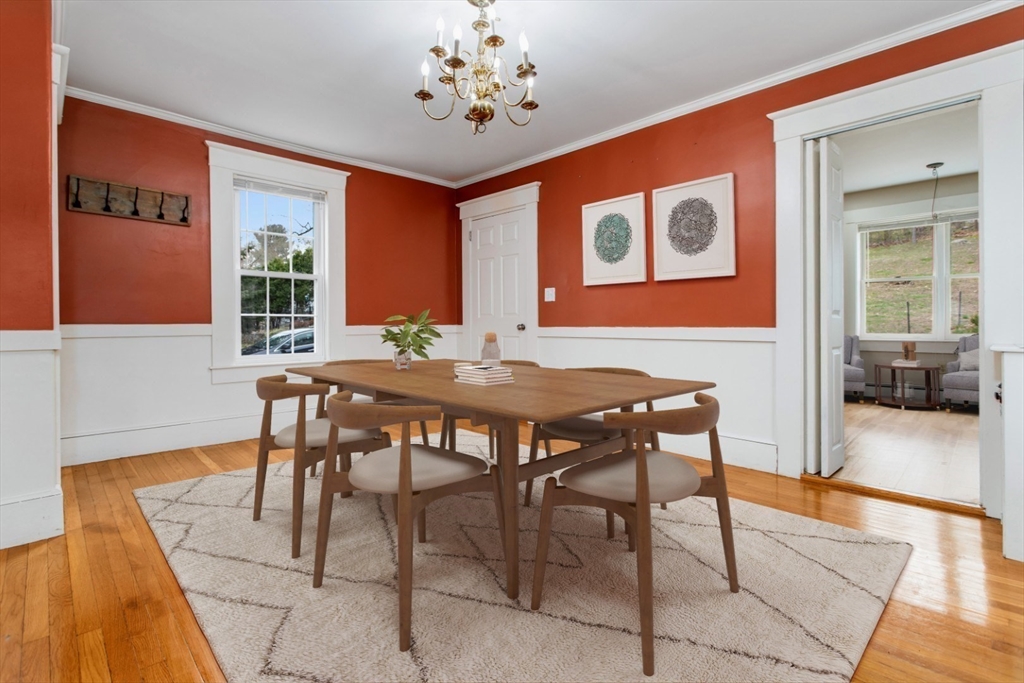 856 Main Street Reading, MA 01867 - Photo 9 of 34 Gallery Image 9