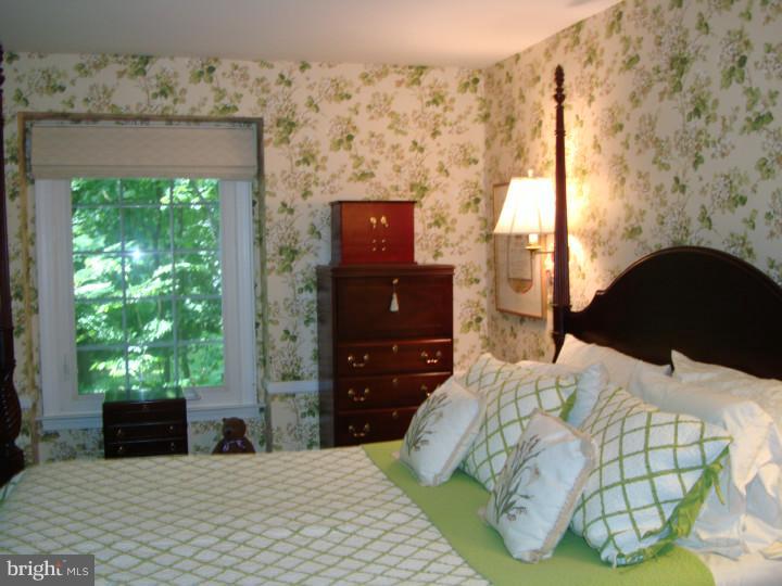 750 Weadley Road Wayne, PA 19087 - Photo 11 of 22 Master Bedroom