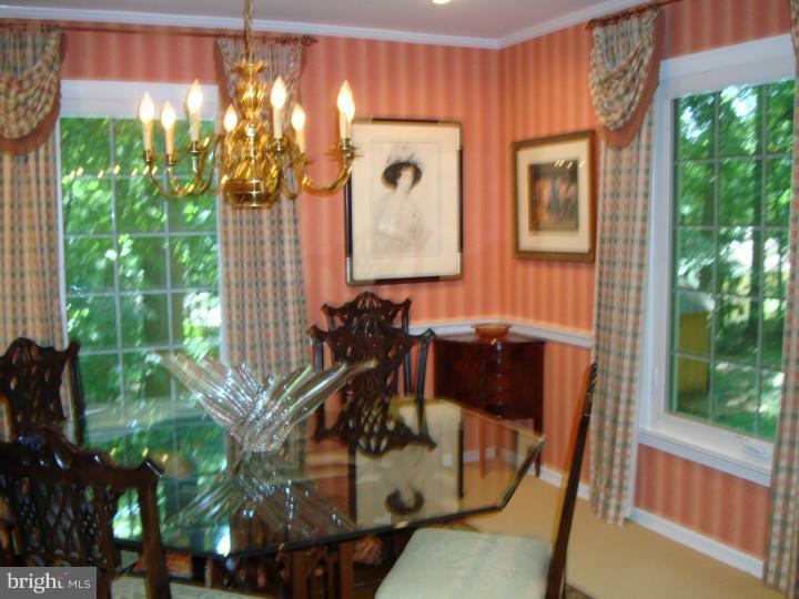 750 Weadley Road Wayne, PA 19087 - Photo 8 of 22 Dining Room