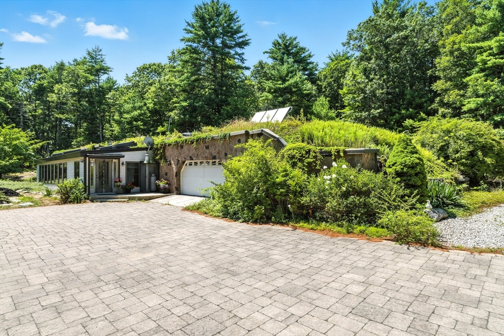 182 County Road Plympton, MA 02367 - Photo 1 of 35