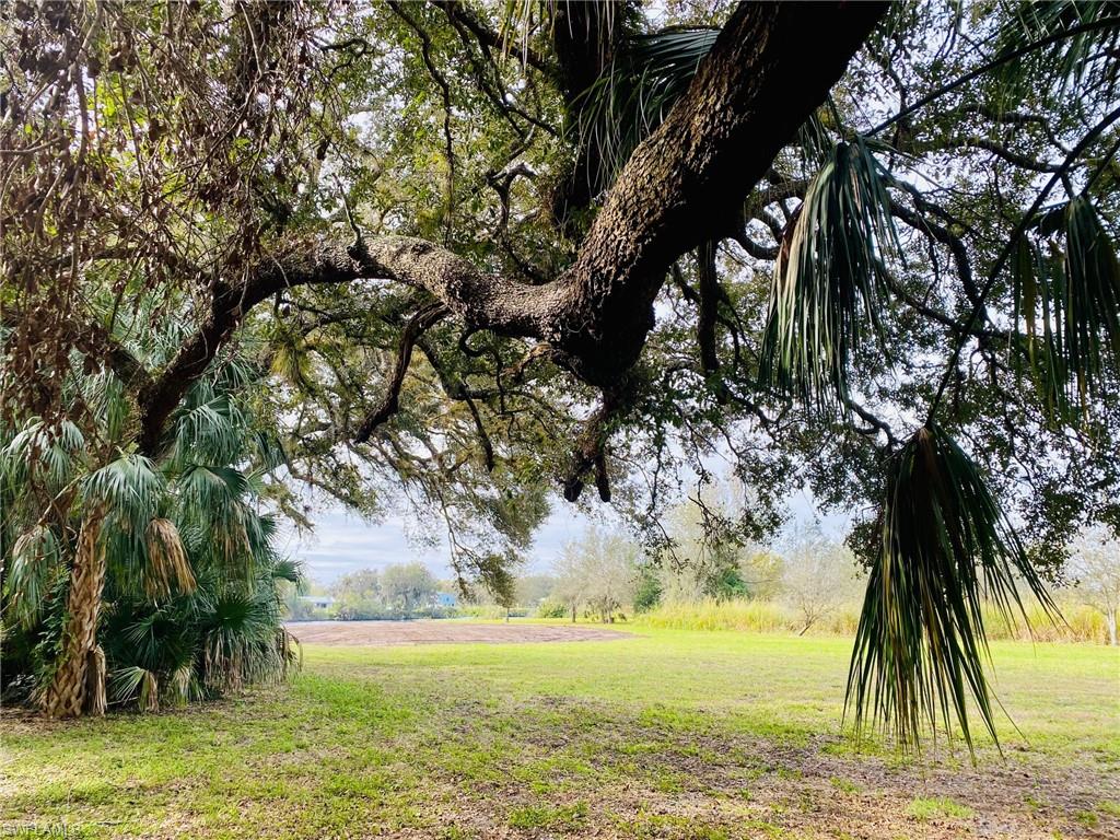 3771 Cr-78 LaBelle, FL 33935 - Photo 11 of 22 a view of beach and an ocean