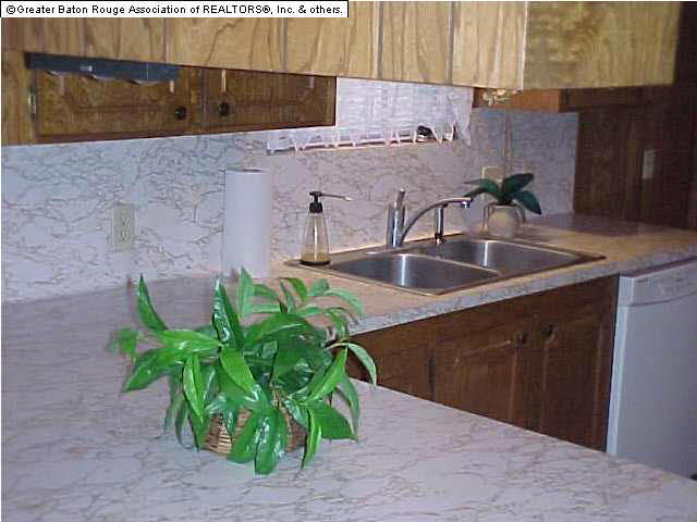 3585 Ridgemont Drive Baton Rouge, LA 70814 - Photo 14 of 32 Gallery Image 14