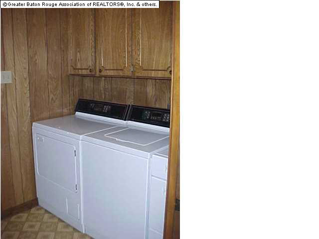 3585 Ridgemont Drive Baton Rouge, LA 70814 - Photo 20 of 32 Gallery Image 20