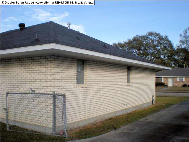 3585 Ridgemont Drive Baton Rouge, LA 70814 - Photo 9 of 32 Gallery Image 9