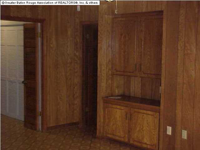 3585 Ridgemont Drive Baton Rouge, LA 70814 - Photo 10 of 32 Gallery Image 10