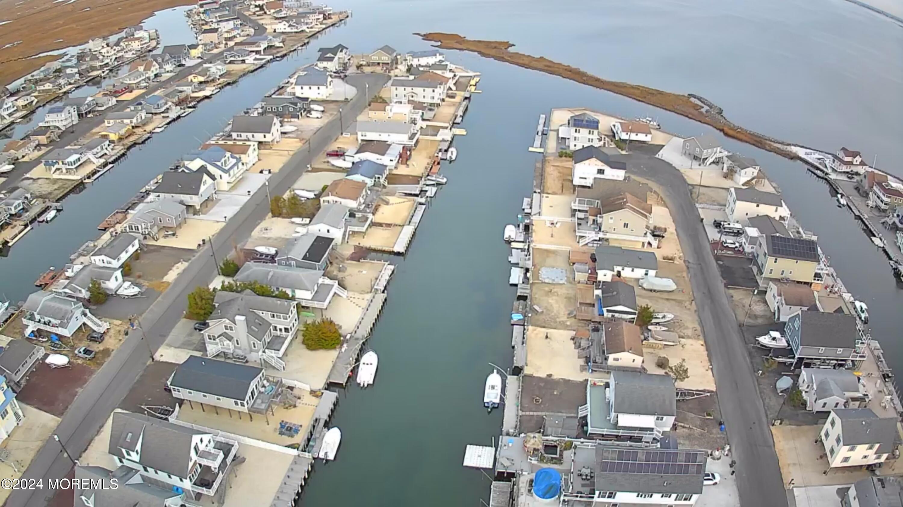 115 Curlew Road Tuckerton, NJ 08087 - Photo 31 of 36 a view of a balcony