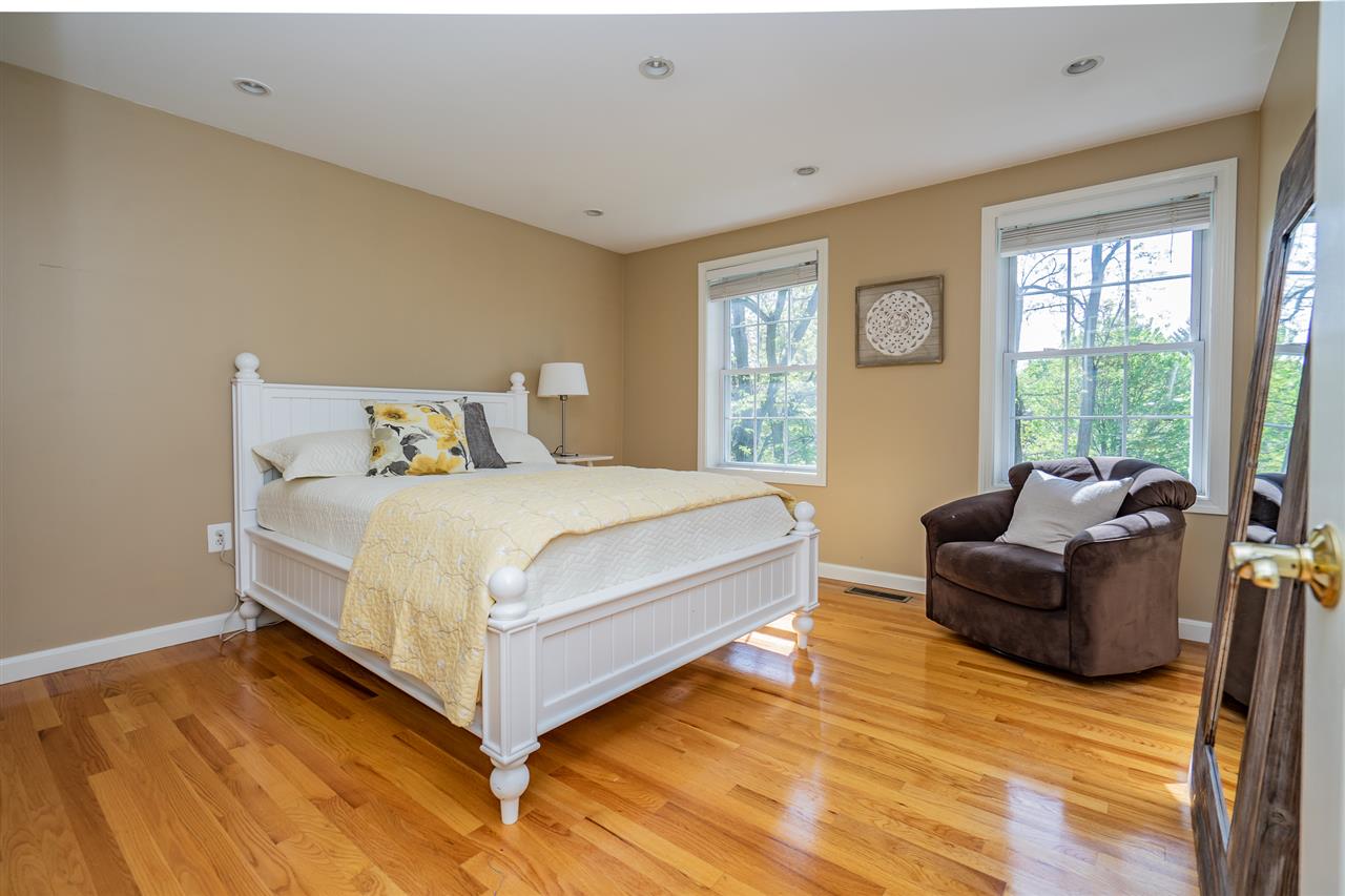 3 Sheffield Road Nashua, NH 03062 - Photo 26 of 39