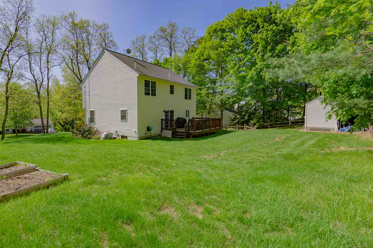 3 Sheffield Road Nashua, NH 03062 - Photo 34 of 39