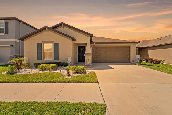$330,000 | 13383 Great Plns Drive, Riverview, FL 33579