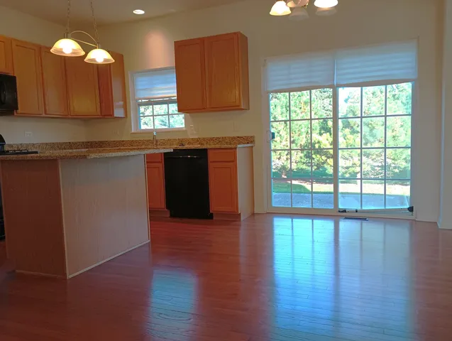 $499,000 | 777 West Mystic Lane, Romeoville, IL 60446