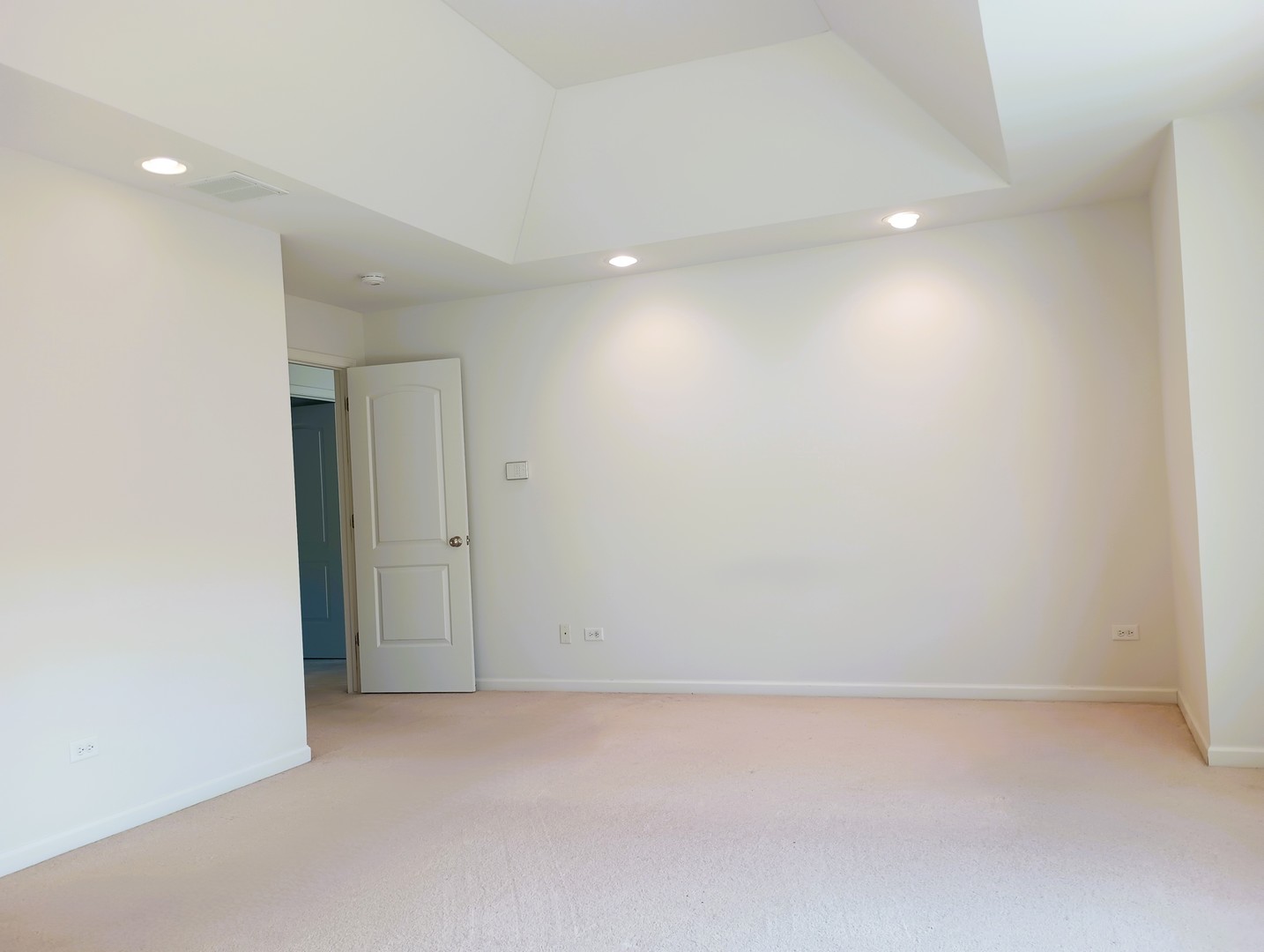 777 West Mystic Lane Romeoville, IL 60446 - Photo 19 of 35 a view of empty room