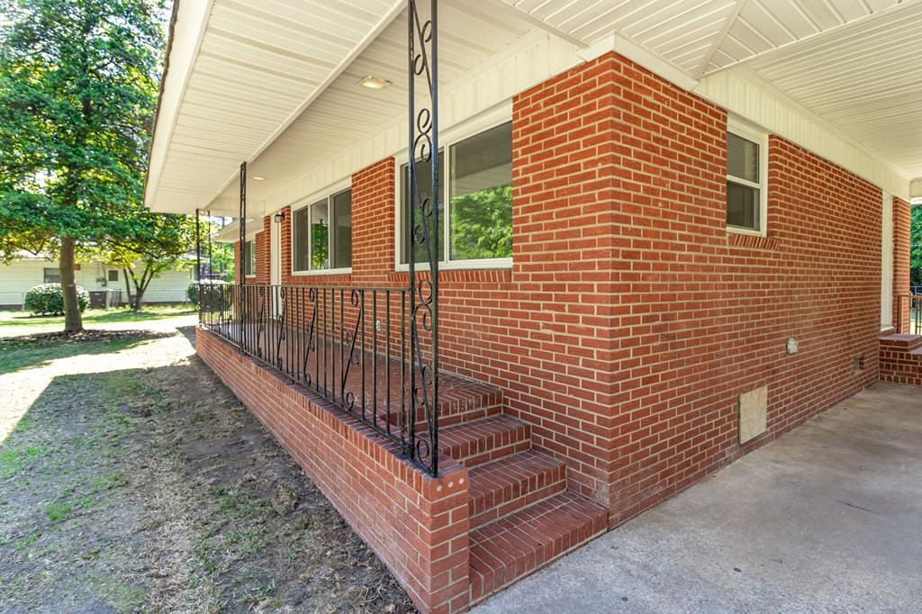 2730 Pine Valley Road Augusta, GA 30904 - Photo 8 of 43