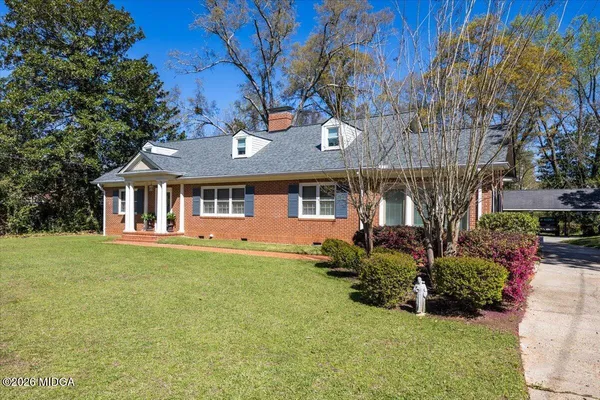 $399,900 | 333 West Main Street, Forsyth, GA 31029