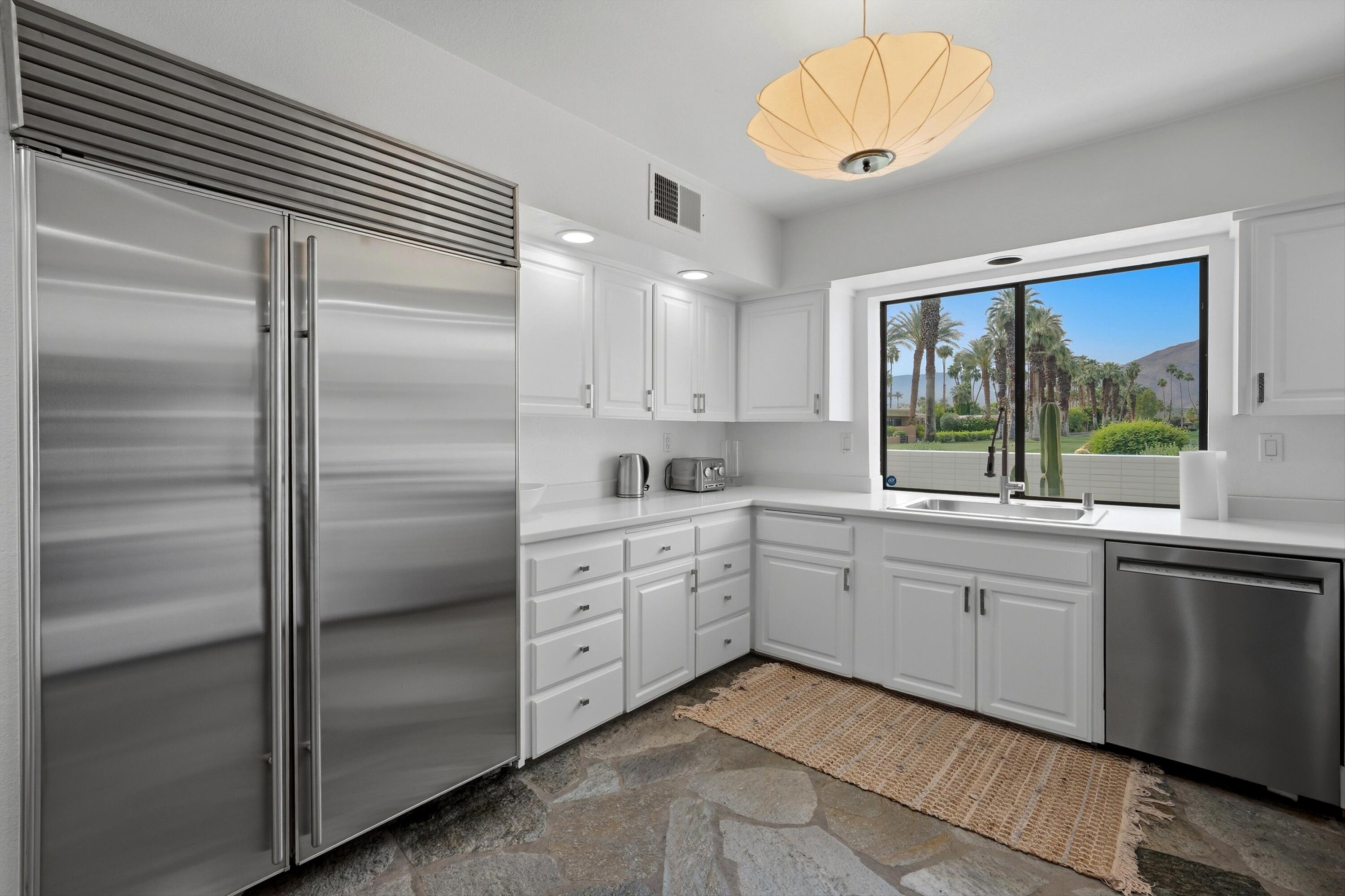 71467 Country Club Drive Rancho Mirage, CA 92270 - Photo 36 of 57 36-Photo-36