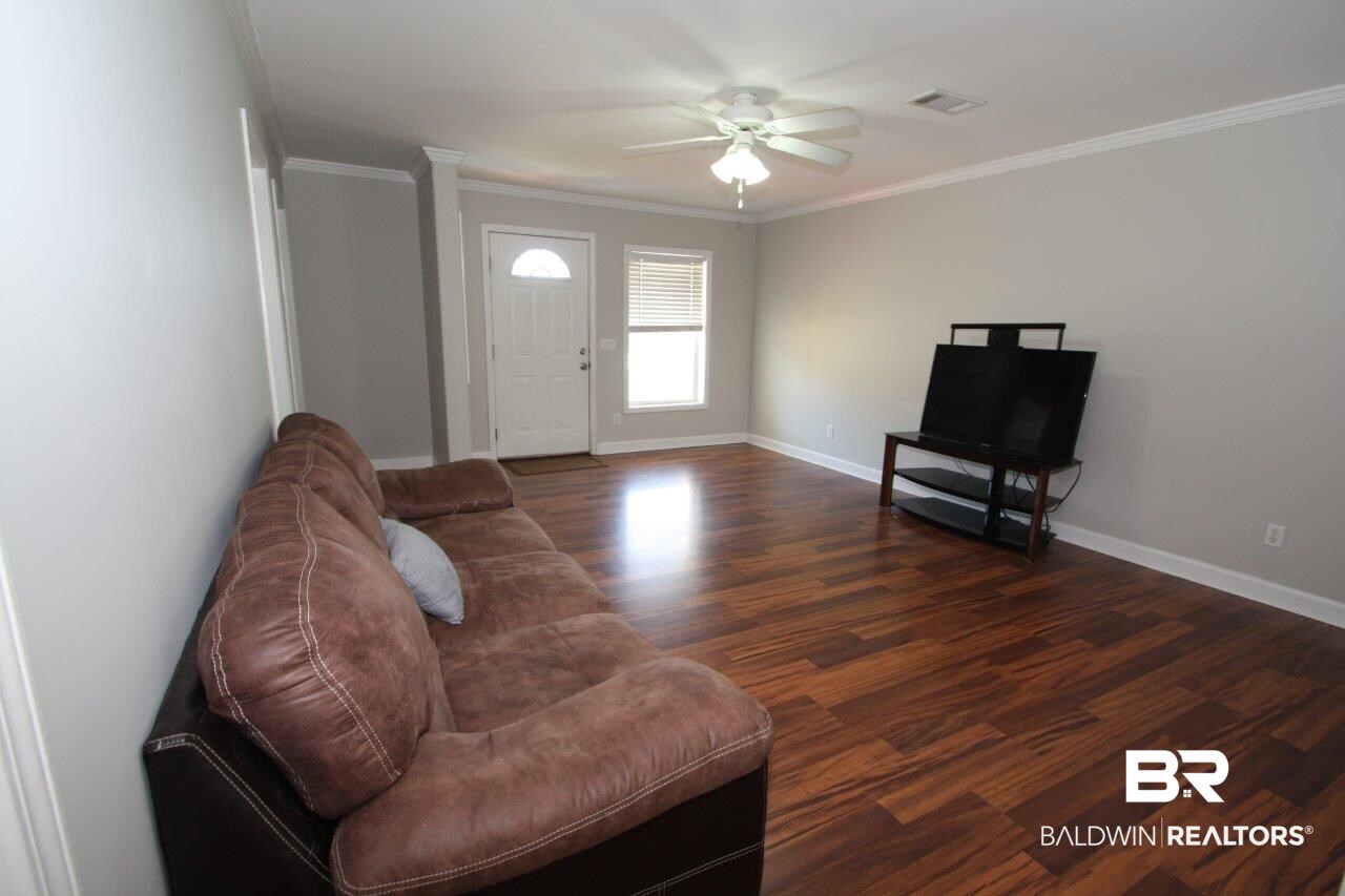 10491 Taylor Woods Loop Wilmer, AL 36587 - Photo 2 of 18