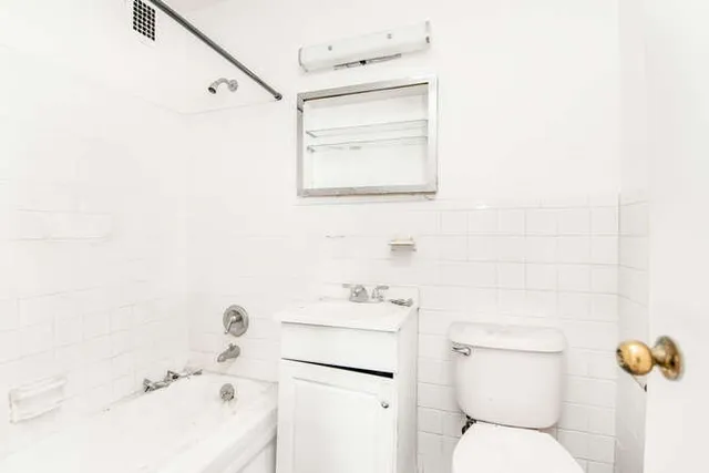 $190,000 | 555 Kappock Street, Unit 16A | Spuyten Duyvil