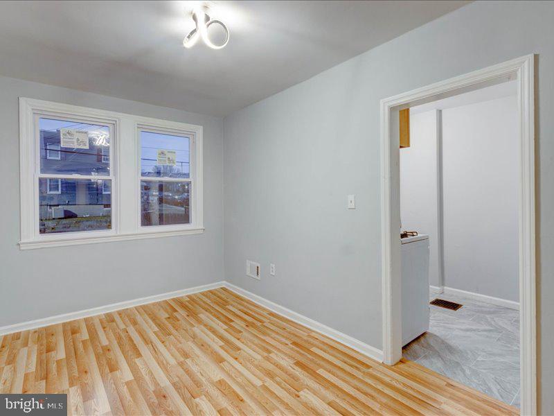 325 Old Riverside Road Brooklyn, MD 21225 - Photo 6 of 25