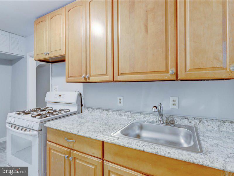 325 Old Riverside Road Brooklyn, MD 21225 - Photo 8 of 25