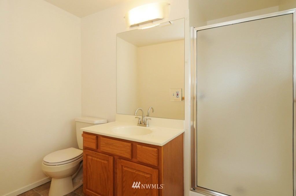 765 14th Way Southwest Edmonds, WA 98020 - Photo 11 of 20 Gallery Image 11