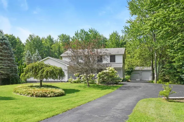 $589,900 | 4399 Pine Grove Avenue, Fort Gratiot, MI 48059