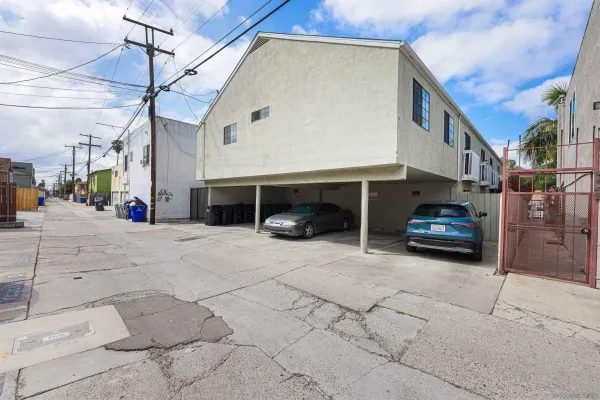 $2,800,000 | 4655 33rd Street, San Diego, CA 92116