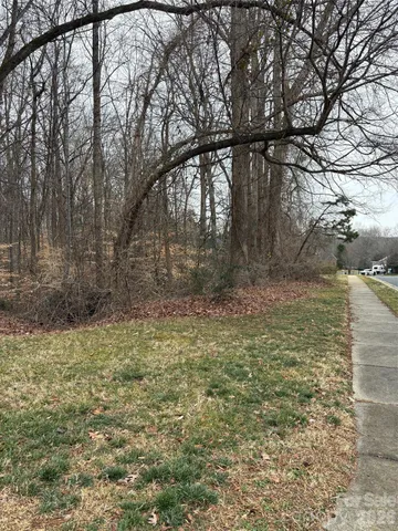 $400,000 | 1062 Elizabeth Manor Court, Matthews, NC 28105