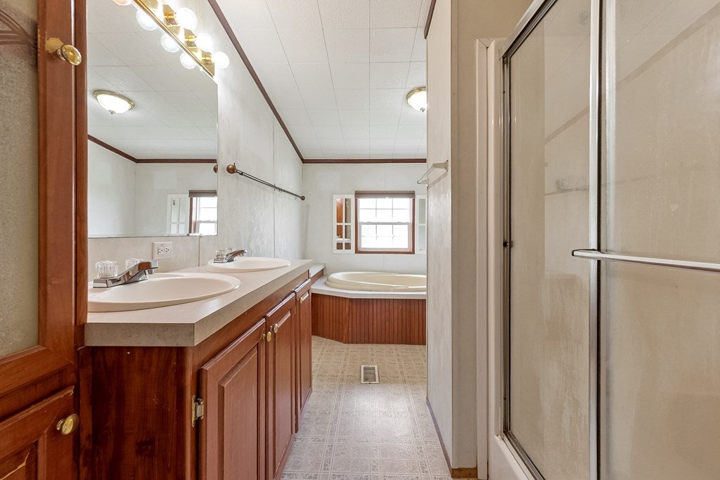 507 Rural Retreat Lake Road Rural Retreat, VA 24368 - Photo 23 of 76 Gallery Image 23