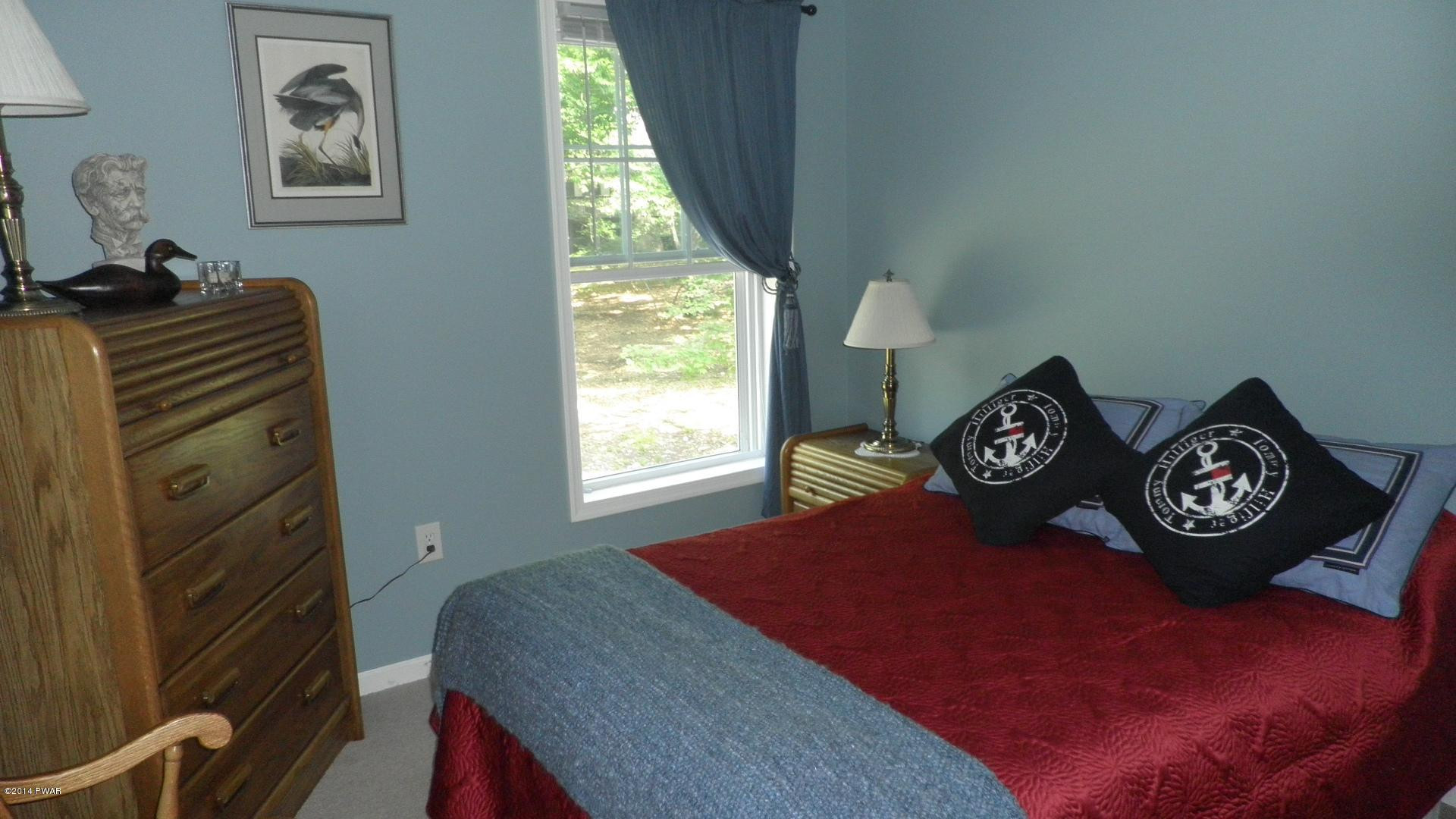 140 Stonehenge Road Milford, PA 18337 - Photo 15 of 33